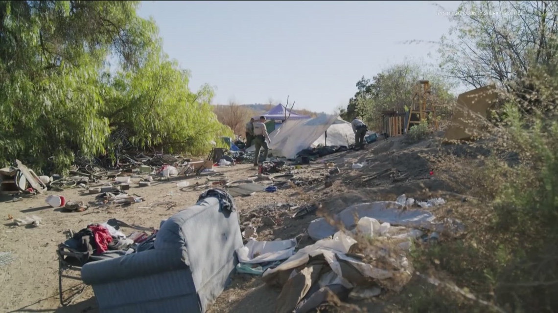 Homeless encampment cleared following small fire in El Cajon | cbs8.com