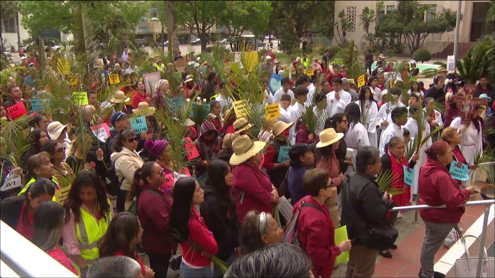 San Diego faith leaders protest Trump policies | cbs8.com