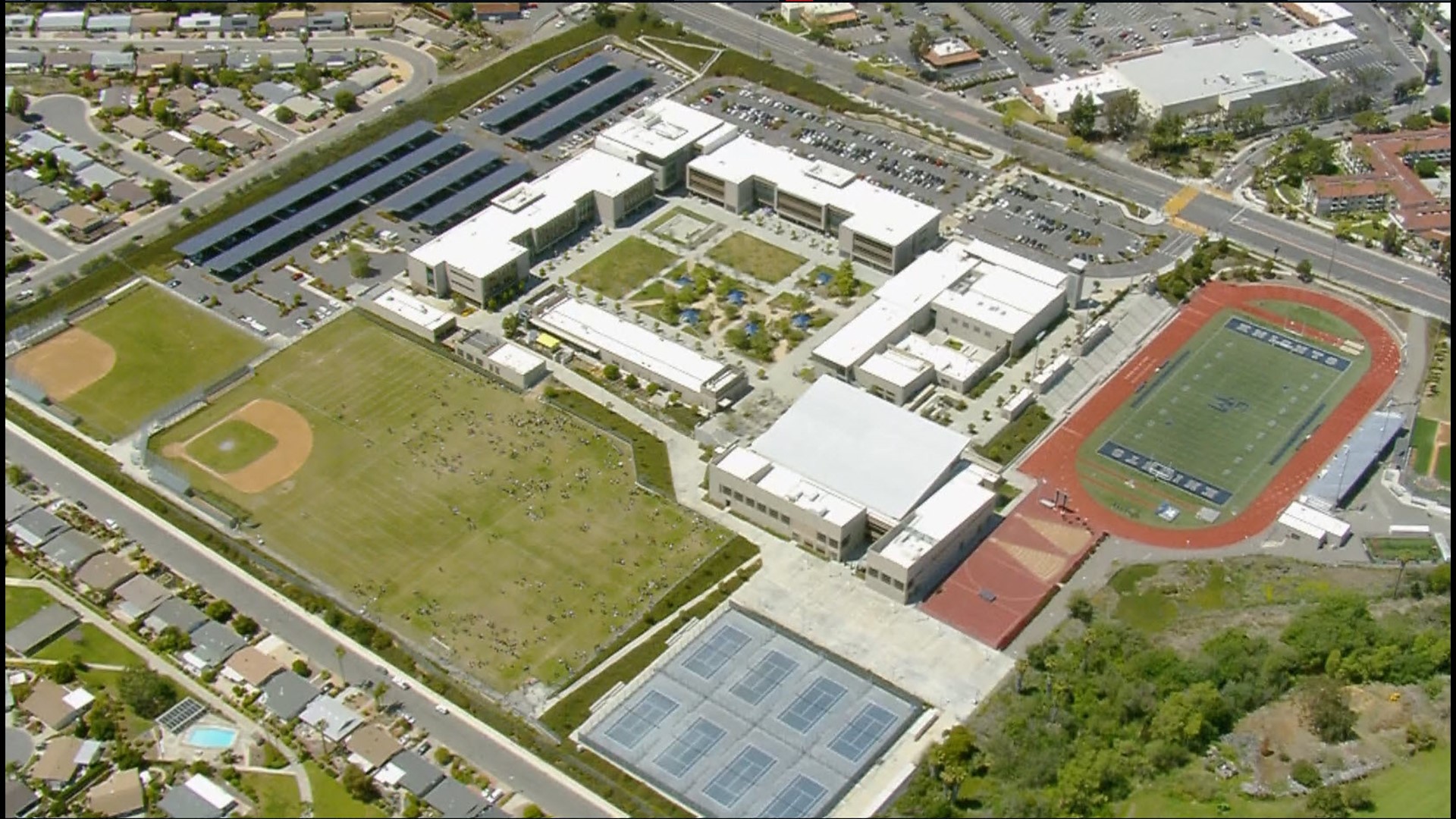 Bomb threat causes evacuation of San Marcos High School, students