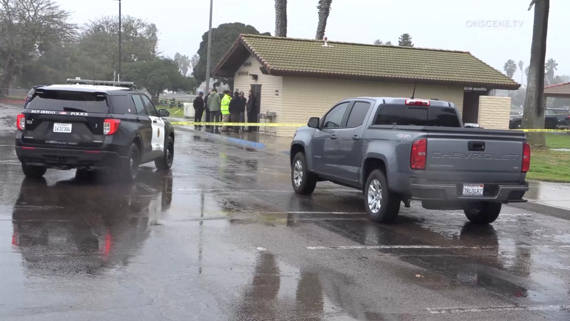 Man detonates bomb in public Ocean Beach restroom; search for suspect underway - Vimarsana News