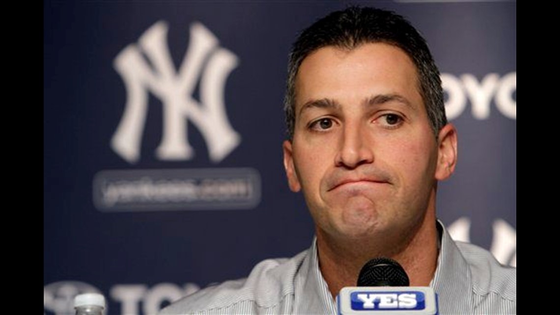 Yankees' Andy Pettitte announces retirement