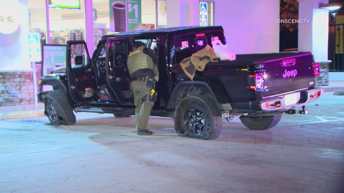 Attempted murder suspect taken into custody after pursuit in Valley ...