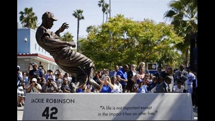 Jackie Robinson Statue To Be Built At Dodger Stadium