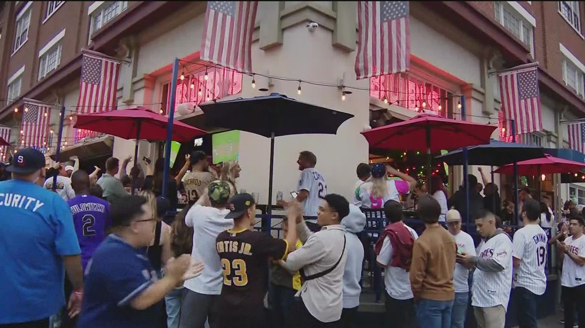 Encendidos los fans de Padres en CDMX, desde el mismo San Diego