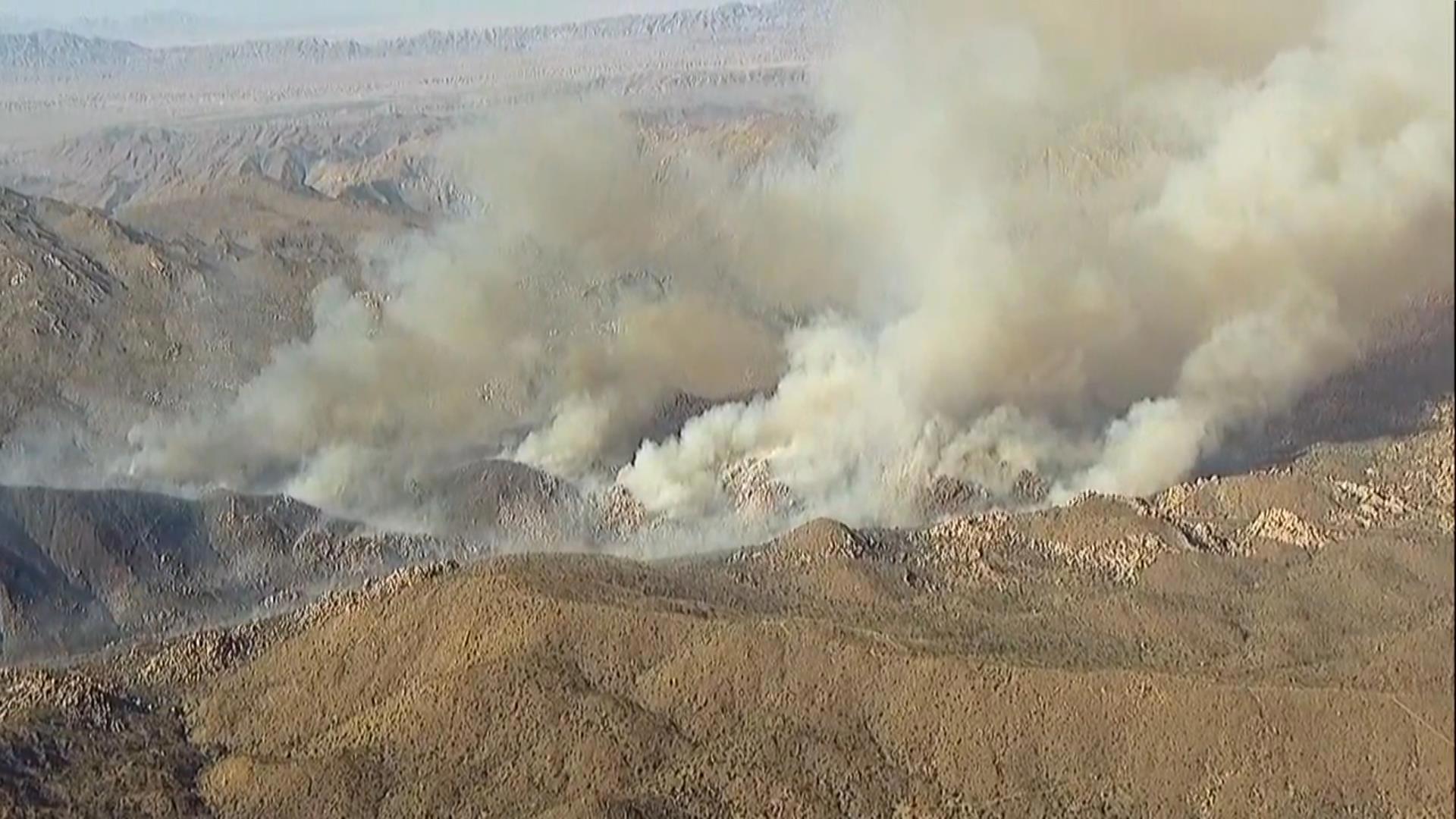 Brush fire, smoke, flames in Boulevard area of San Diego | cbs8.com