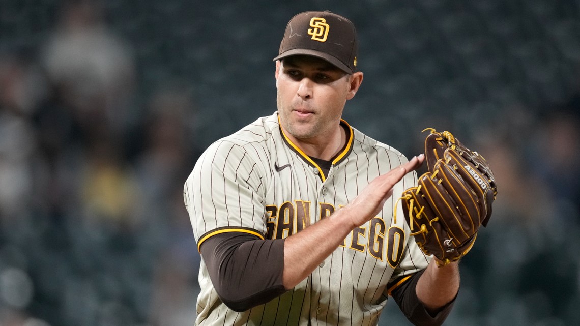 San Diego Padres - New Padres Season Ticket Membership perk just dropped ⚾️  Members who catch a golden ball from batting practice during Member-only  early entry to Petco Park can redeem the