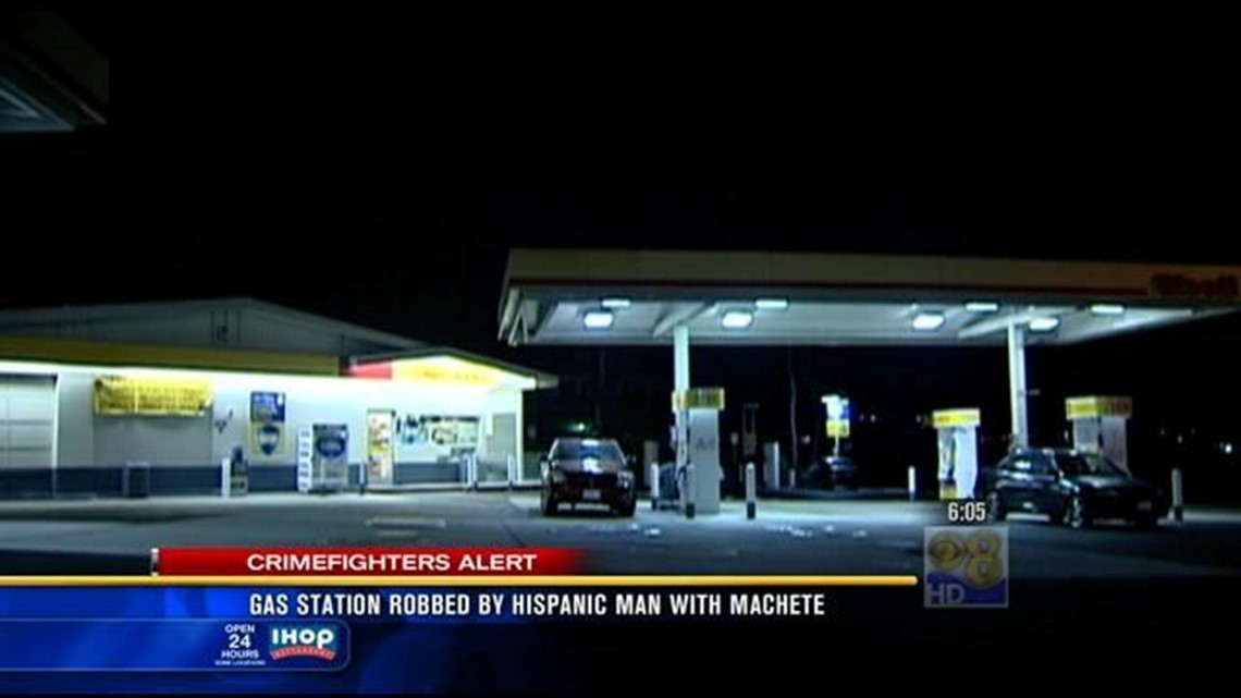 Shell gas station robbed by man with machete | cbs8.com