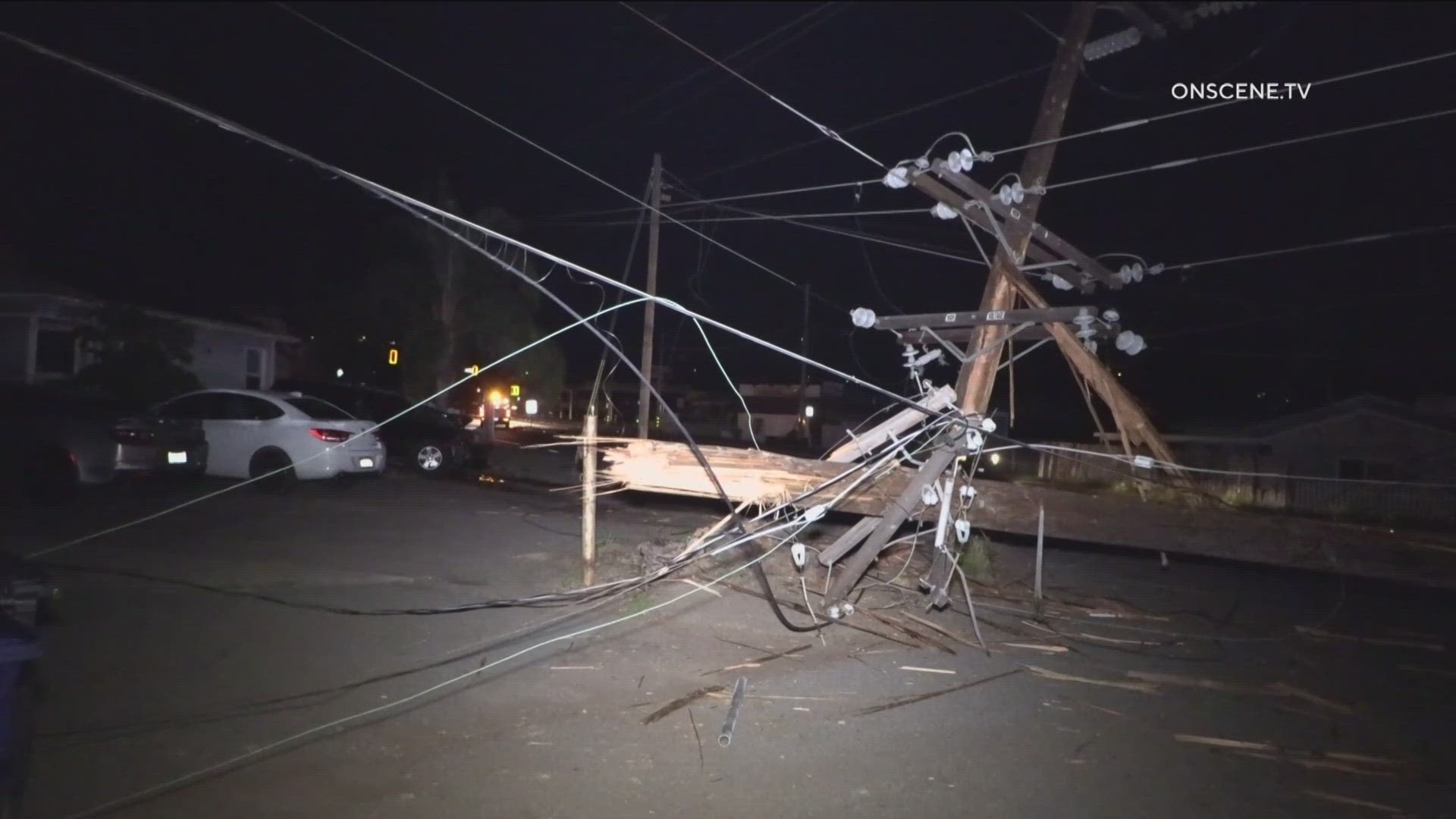 Power outage in El Cajon neighborhood after car hits pole