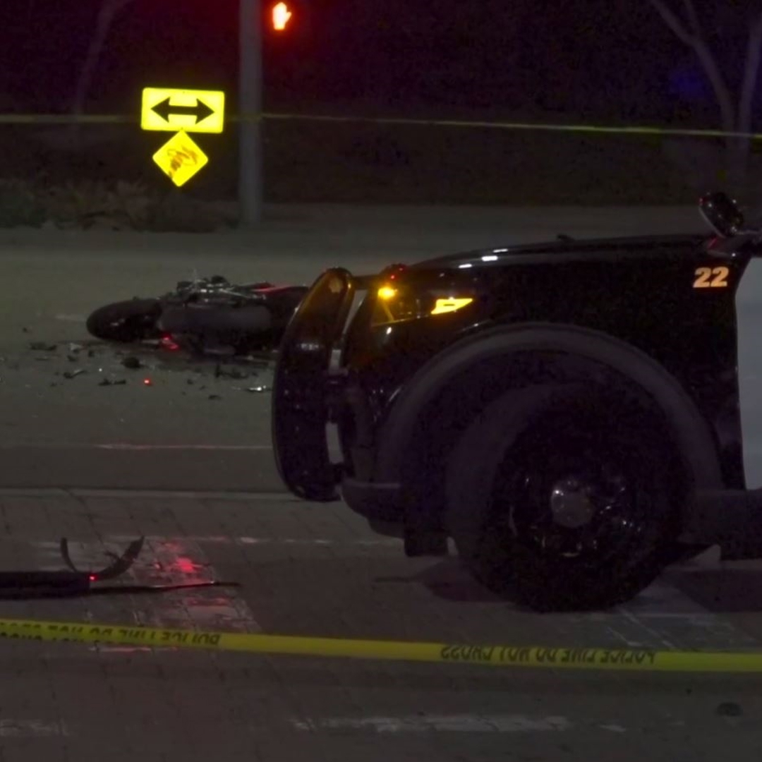 Motorcyclist dies in crash with Chula Vista police car | cbs8.com