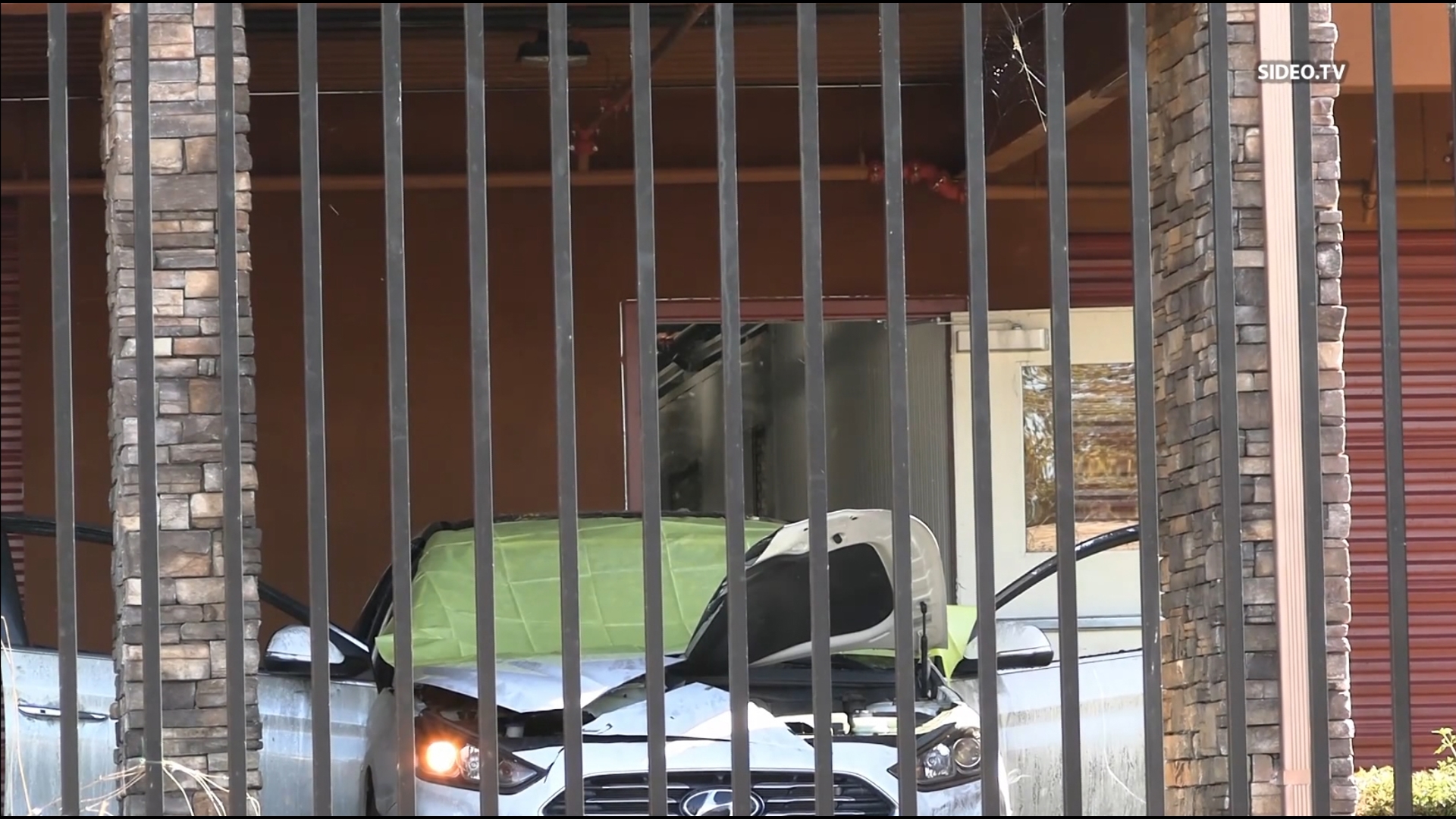 Person found dead inside burning vehicle in Escondido | cbs8.com