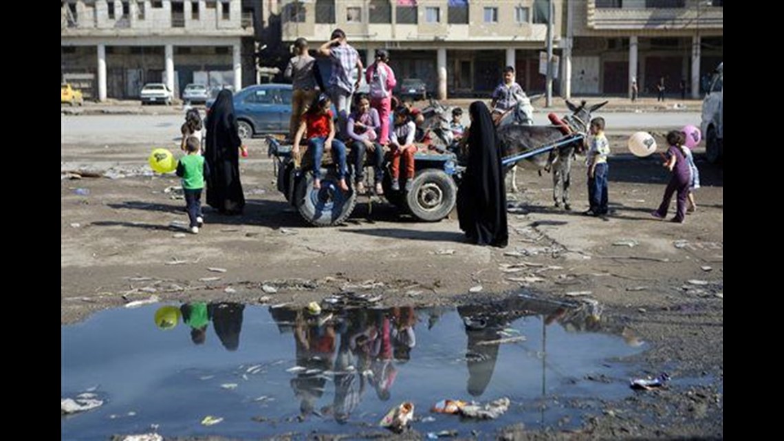 House Rumble Iraq Bombings, house raids in Iraq leave 31 dead | cbs8.com