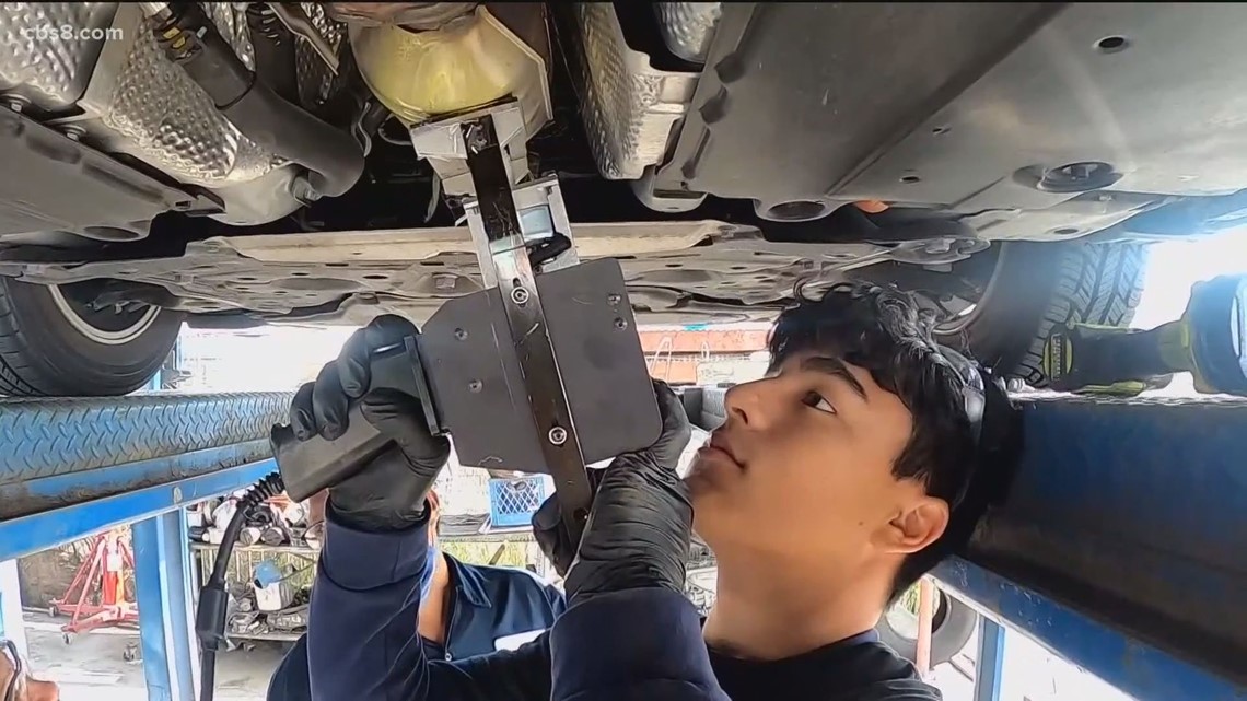 Engraving, painting event held in Chula Vista to deter catalytic