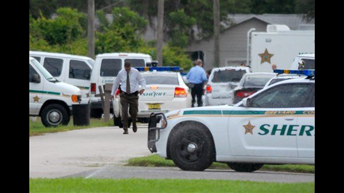 Deputies: Fla. mom killed 4 kids, then herself | cbs8.com