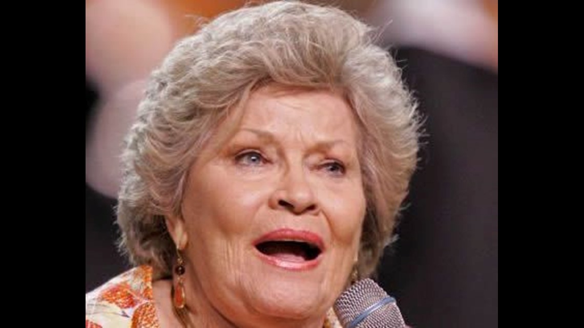 Tennessee Waltz Singer Patti Page Dies At 85 In Encinitas 