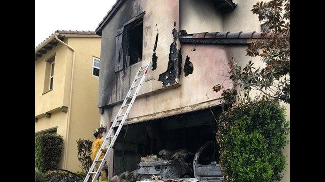 Family escapes house fire in Pacific Highlands Ranch | cbs8.com