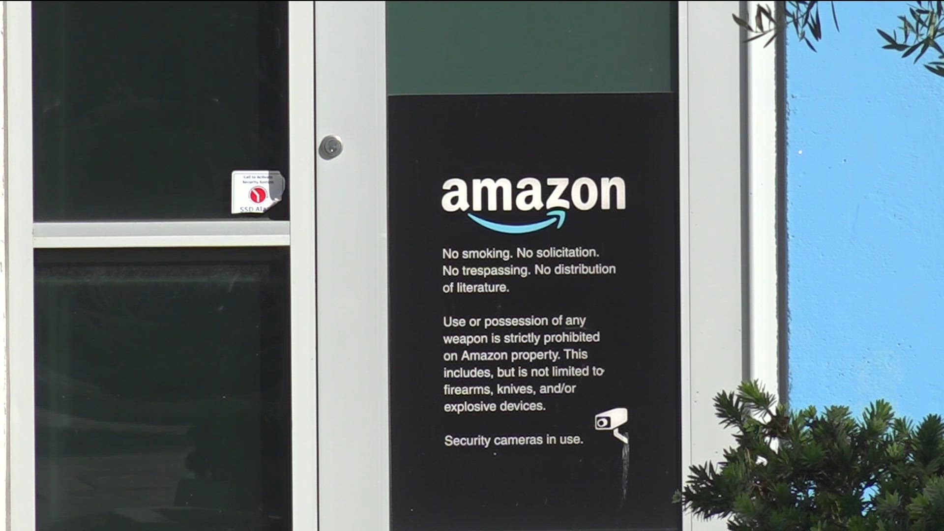 Amazon keeps San Diego facility vacant as company evaluates network ...