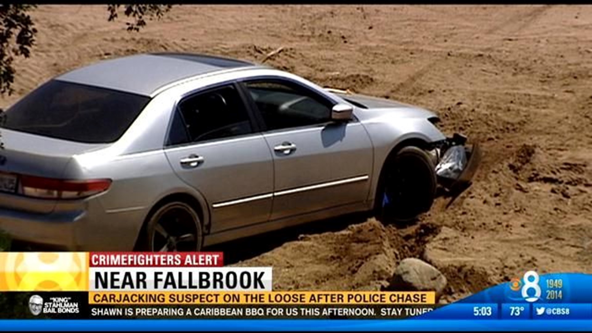Carjacking suspect on the loose after police chase | cbs8.com