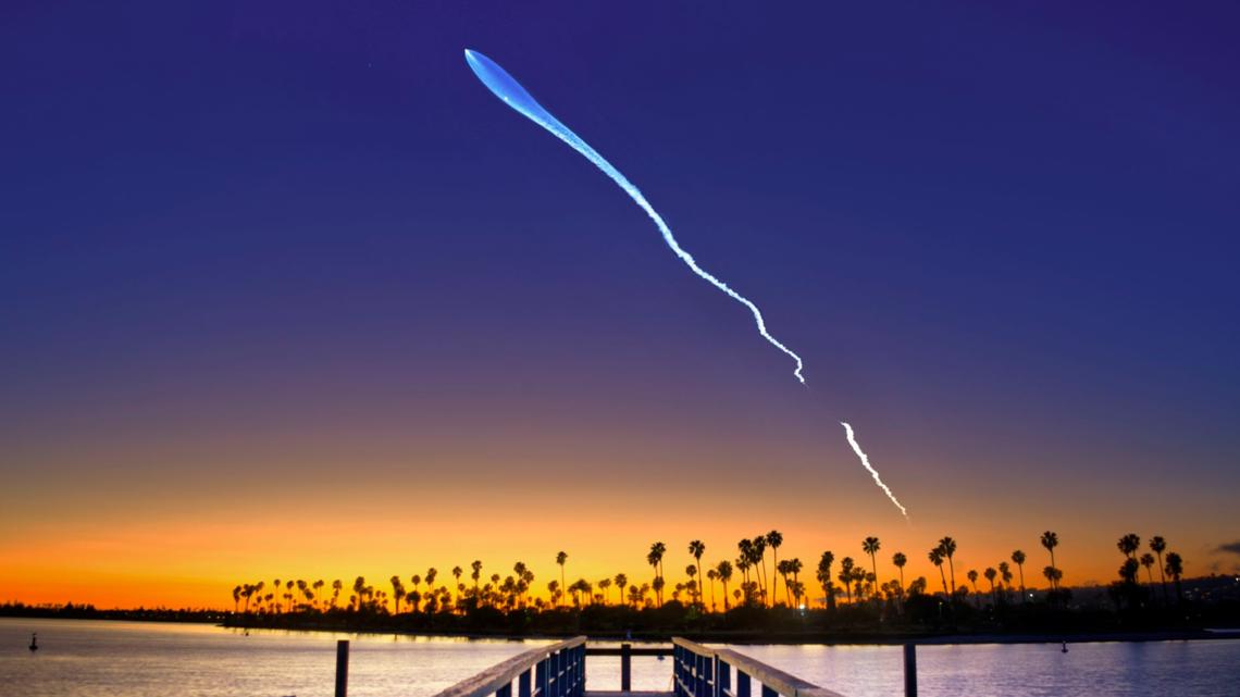 إطلاق صاروخ SpaceX Falcon 9 في جنوب كاليفورنيا