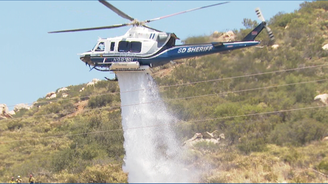 Fire crews battle brush fire in Black Mountain Ranch | cbs8.com