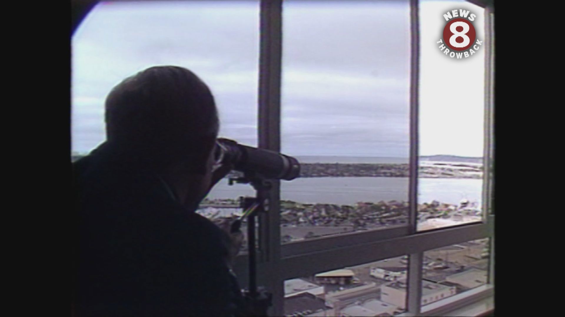 In 1987 Don and Carol Mueller traded country life for city life. They invited Hal Clement into their beautiful condominium in the sky in downtown San Diego.