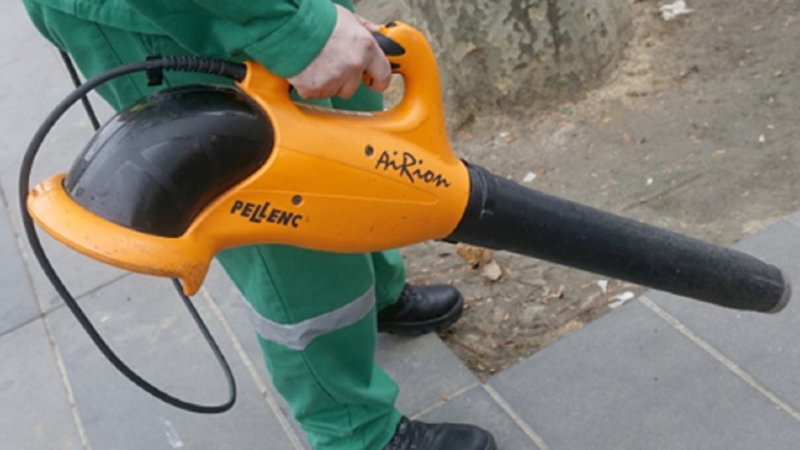 California could ban gaspowered lawn tools