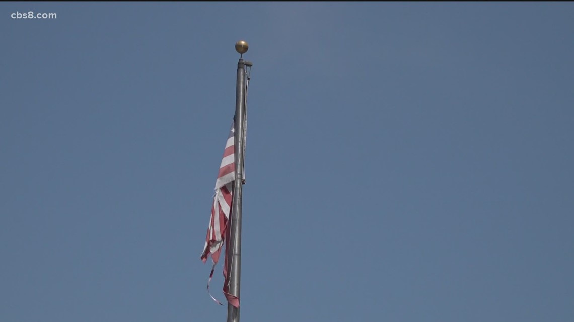 San Diegans urge the El Cortez to fix ripped and tattered flags - Vimarsana News