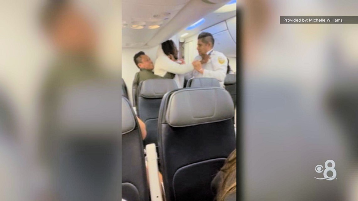 ExNFL player Sergio Brown scuffles with Mexican officers on plane