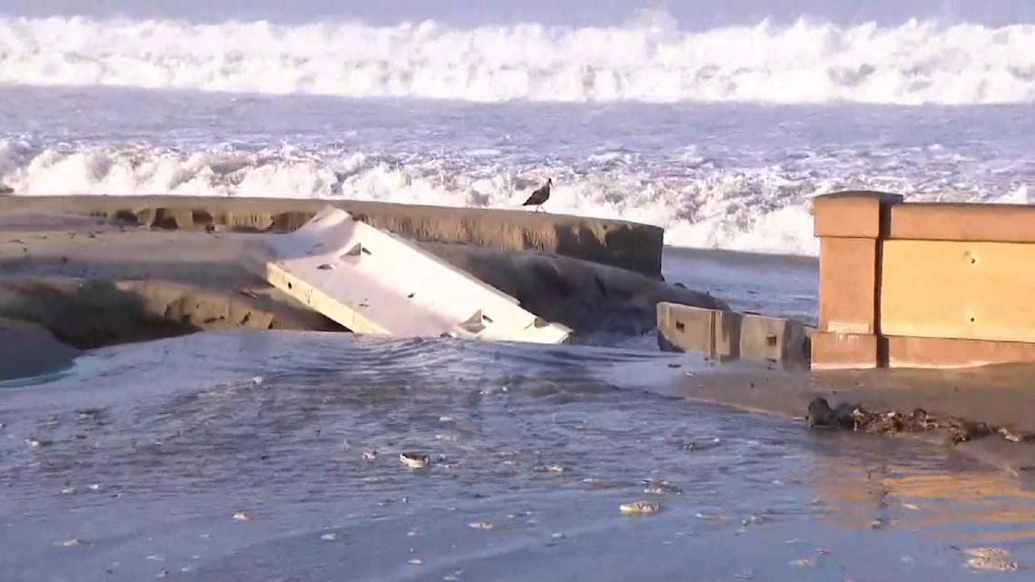 Rushing waves flood coastal areas of San Diego County after a powerful ...