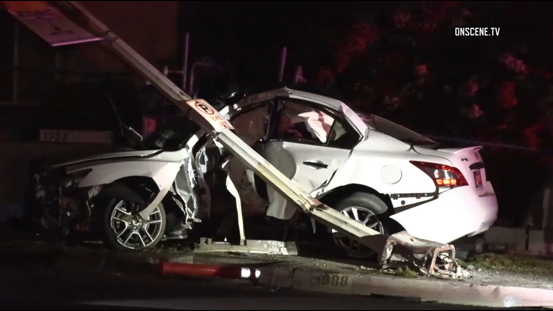 Woman killed in Oak Park car crash identified