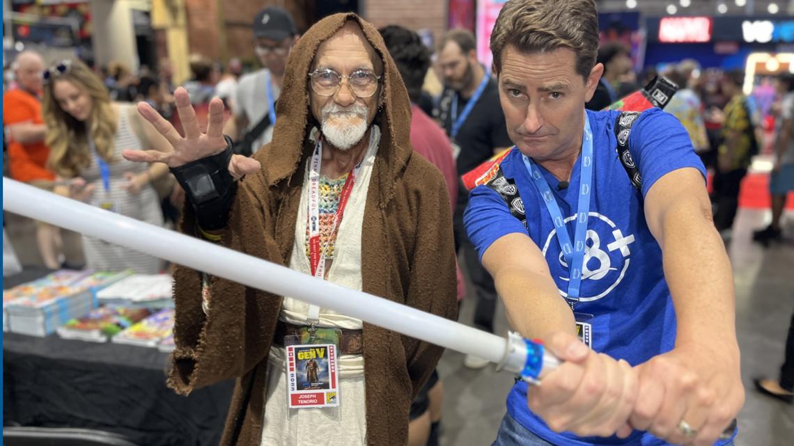 What happens when you forget your Comic-Con costume at home? | cbs8.com