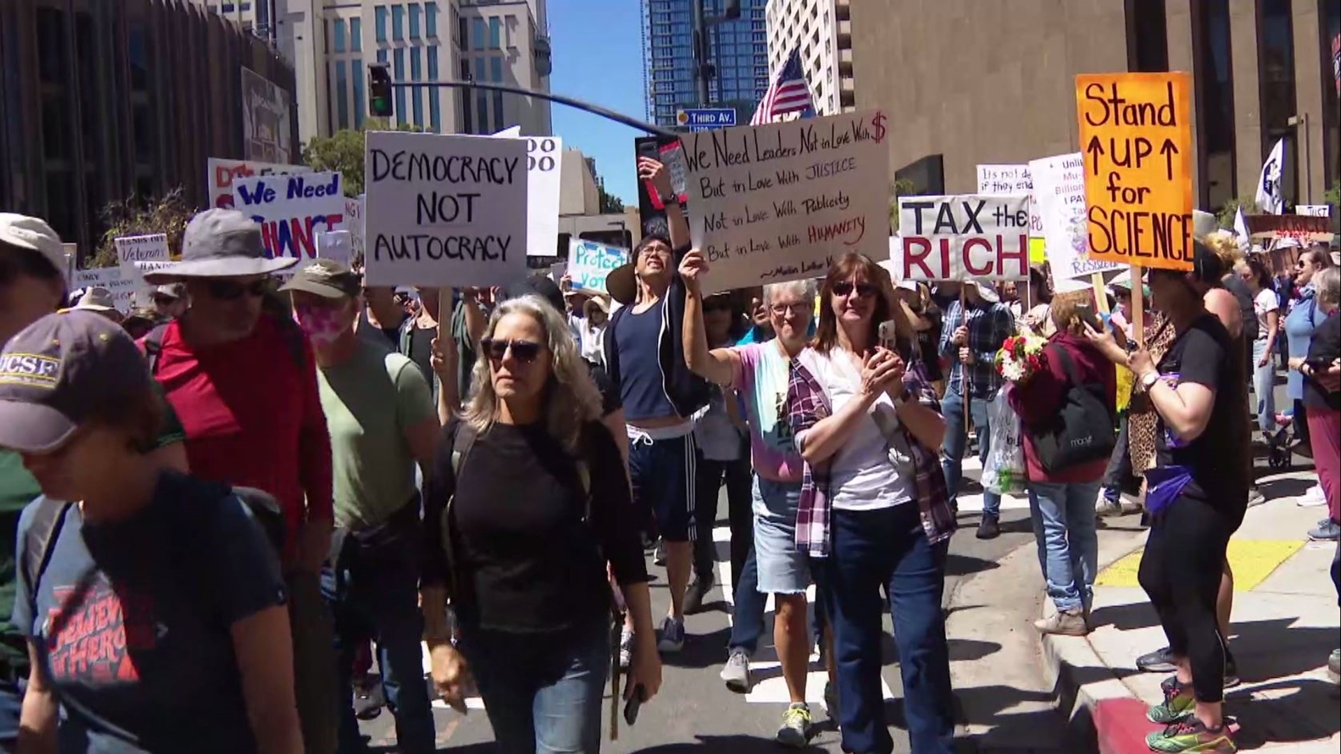 Hands Off protests across San Diego County draw thousands | cbs8.com