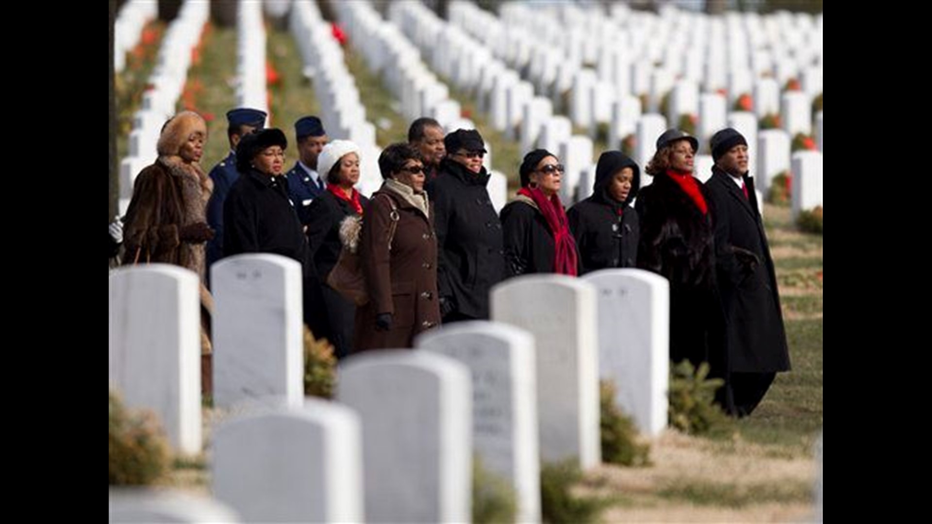 Tuskegee airman buried at Arlington | cbs8.com