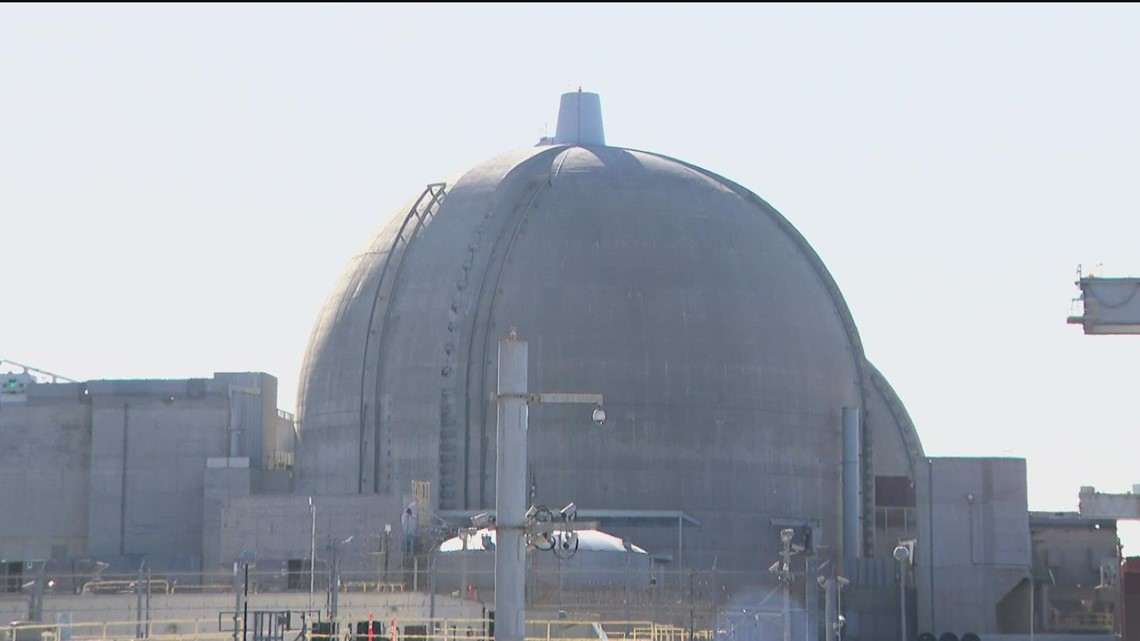 'This facility is unique' | Energy Secretary visits San Onofre to discuss solutions for nuclear waste storage