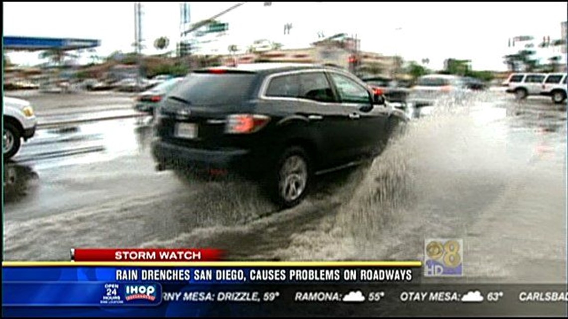 Early morning rain causes flooding, car crashes on San Diego roadways ...