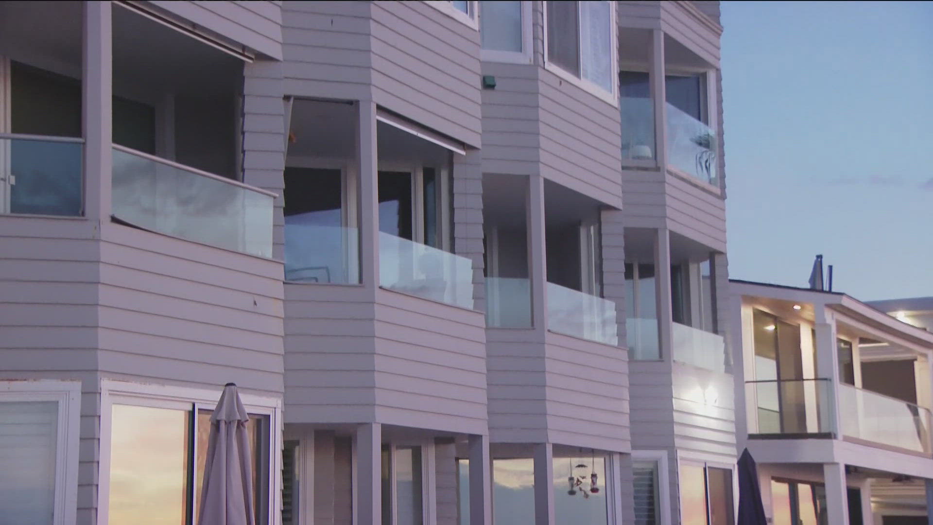 cbs8.com - Steffi Roche - Debate continues over proposed tax on vacation homes in San Diego