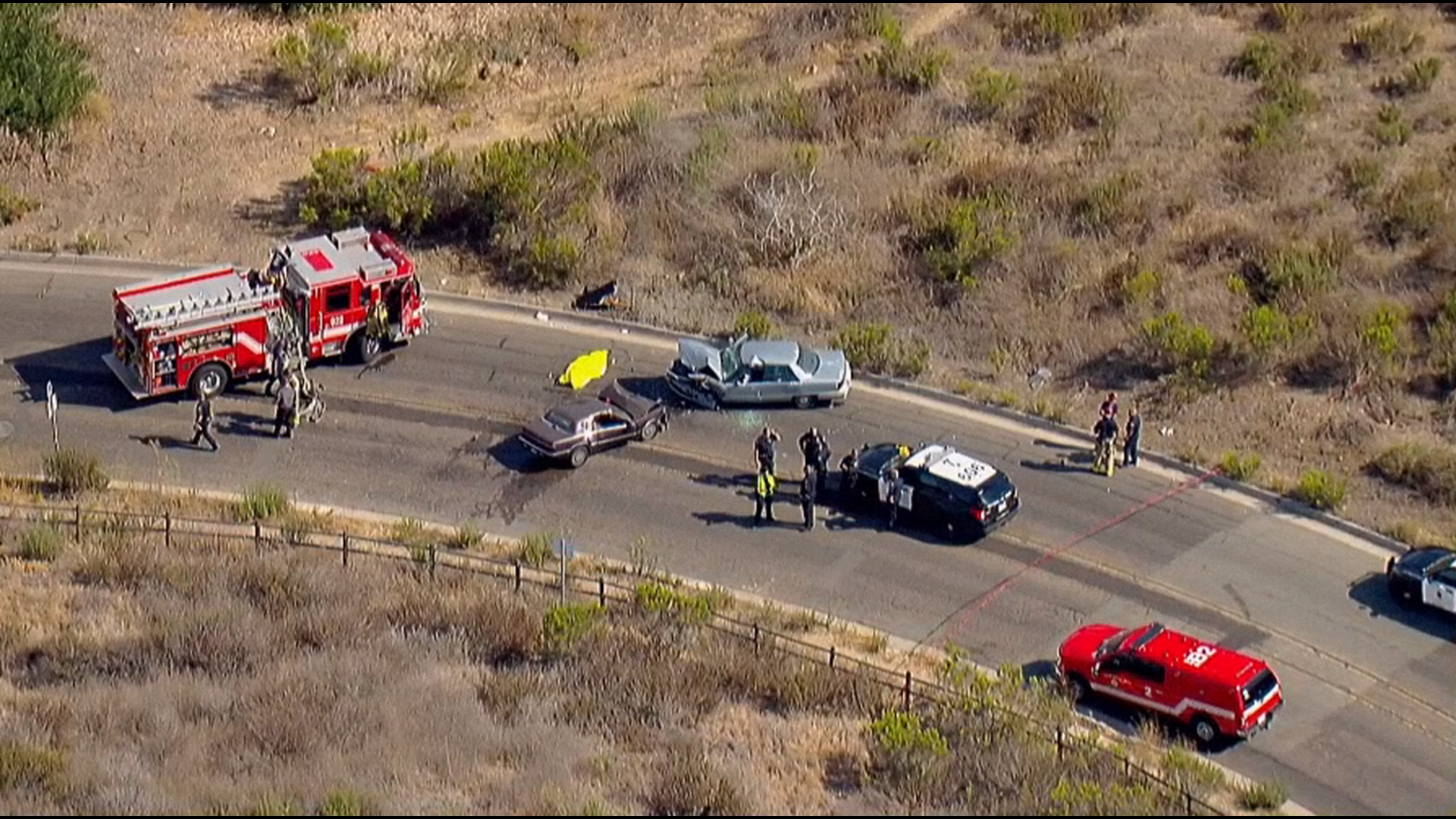 1 killed in head-on crash in Mission Valley | cbs8.com