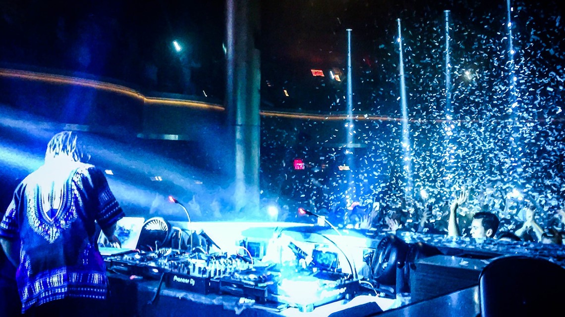 Men's rights activists sue former Omnia San Diego nightclub - Vimarsana News