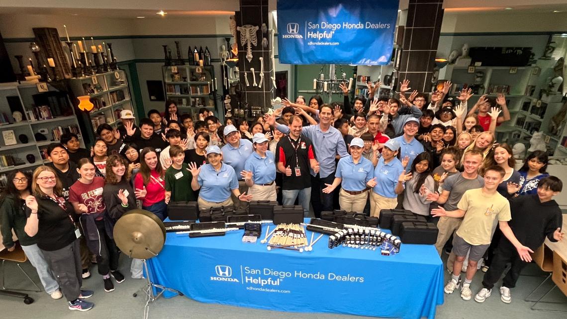 Oceanside band teacher surprised with $5k in music supplies