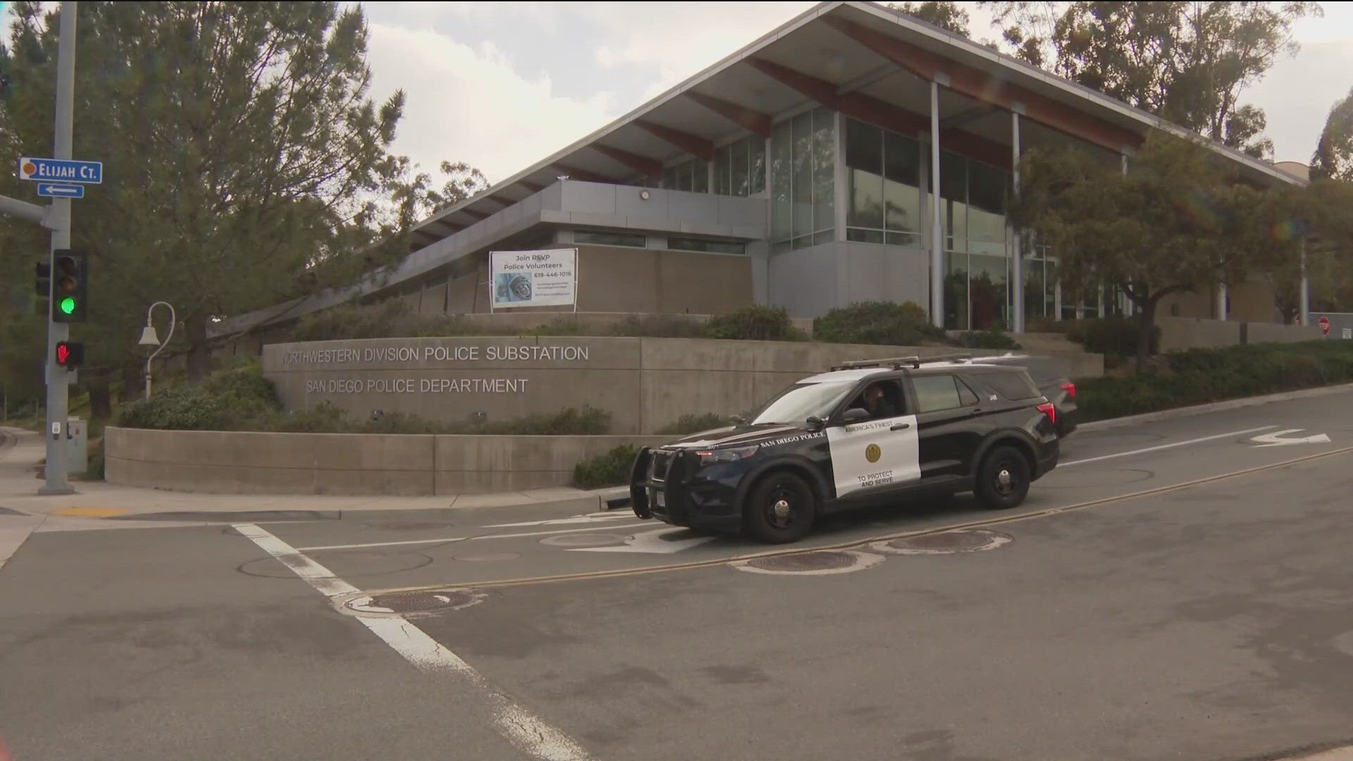 During Thursday night's meeting, Carmel Valley residents questioned the San Diego Police Chief amid the move to shut down SDPD's Northwestern substation.