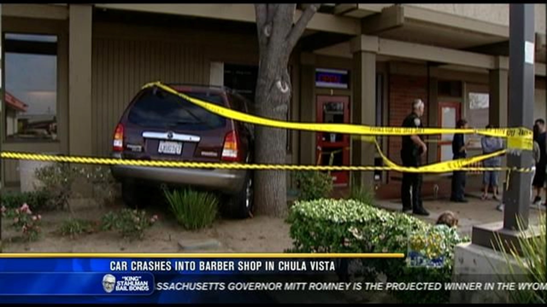 Car crashes into barber shop in Chula Vista | cbs8.com