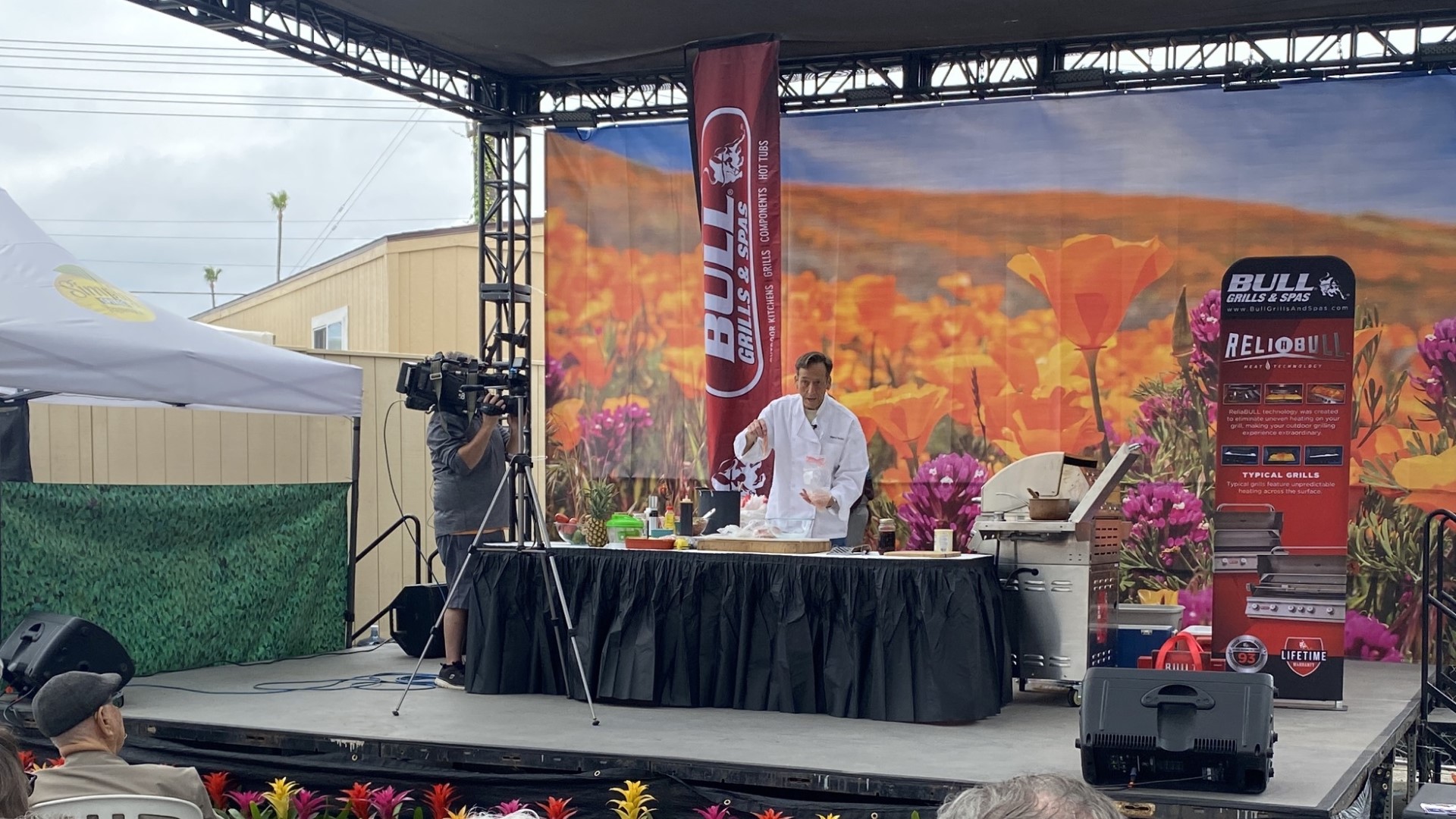 Shawn put his cooking on display on stage at the San Diego County Fair with a live Cooking with Styles demonstration.