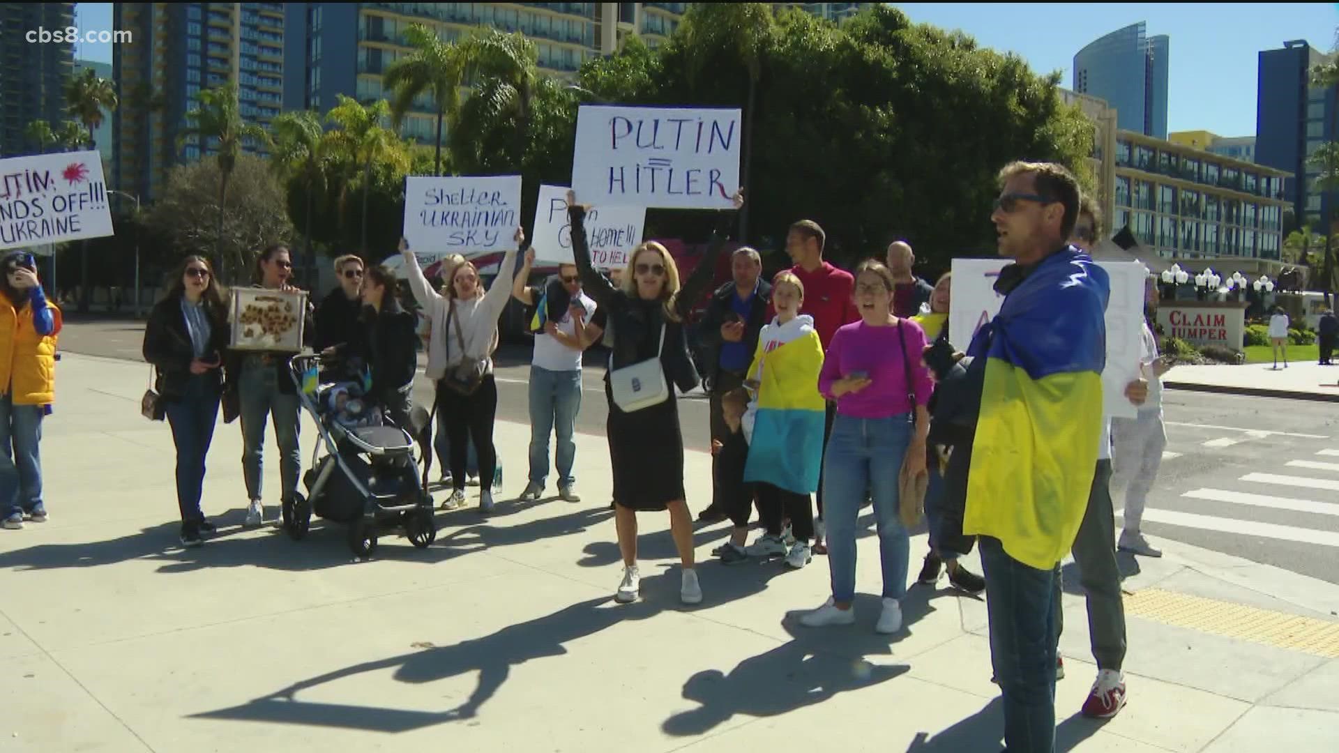 Stand for Ukraine | San Diegans rally downtown