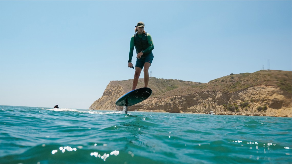 Experience efoiling on San Diego's stunning bays | cbs8.com