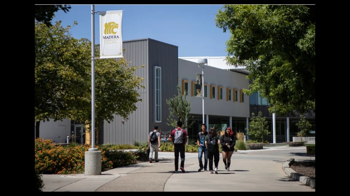 California Community Colleges Look At Less Classroom Time | Cbs8.com