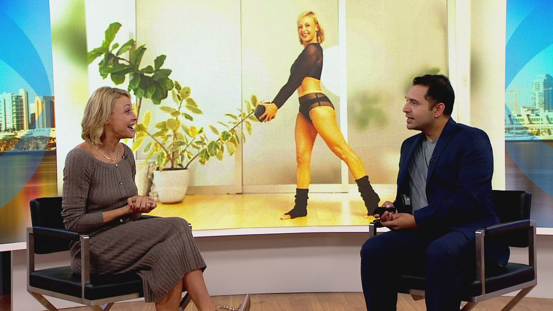 Holistic Wellness Coach Elise Joan joined CBS 8 to discuss five ways you can stay on track with your fitness goals and still savor the holidays. 