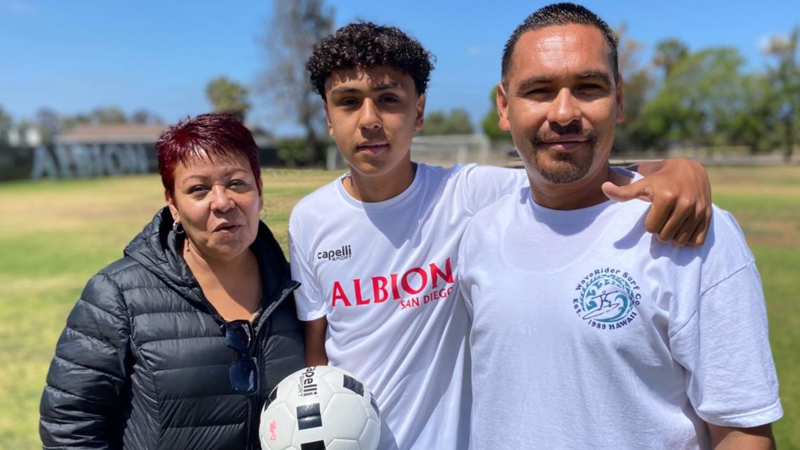 16-year-old soccer star turns pro with ALBION San Diego