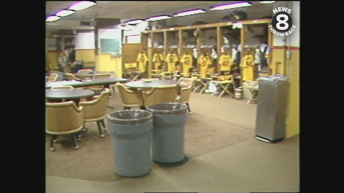 Inside the San Diego Padres locker room in 1984