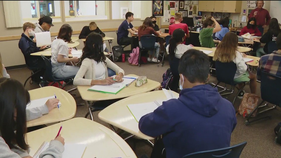 San Diego Unified reading scores steady, math declines - Vimarsana News