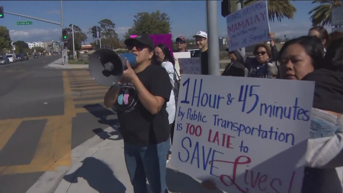 Healthcare workers rally in South Bay over shut down maternity ward | cbs8.com