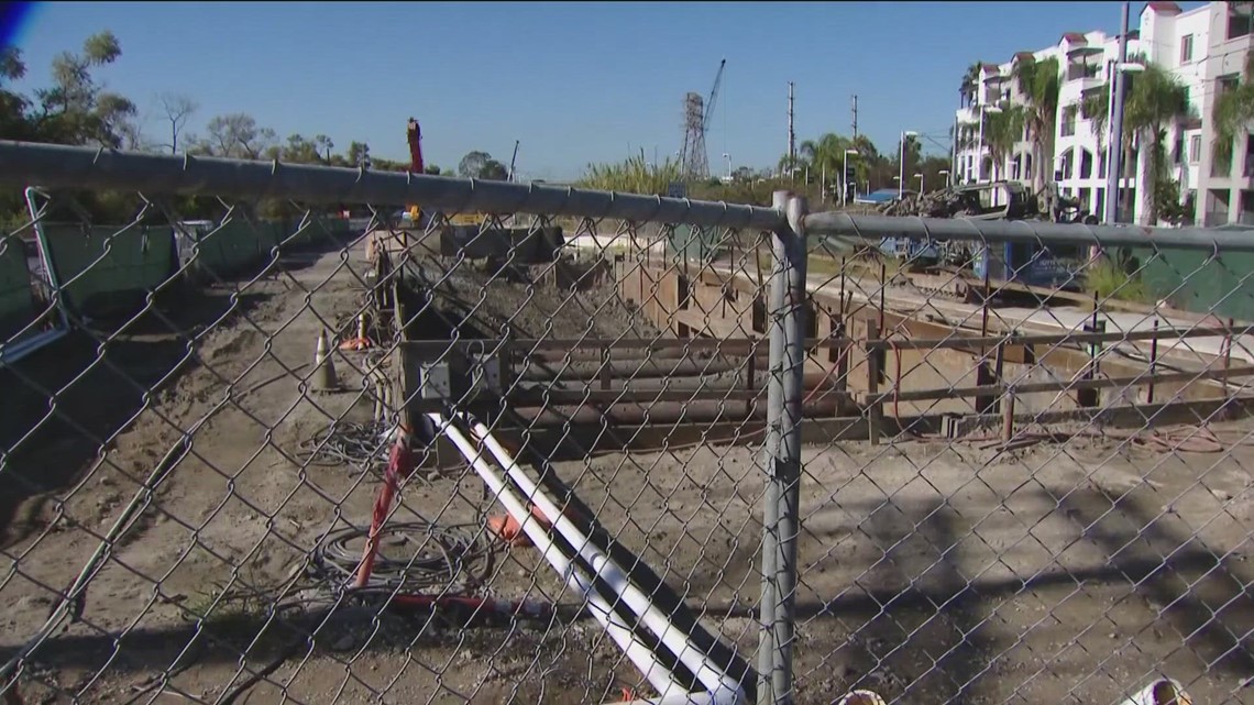 Endless construction and lane closures on Friars Road, how much longer? - Vimarsana News